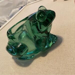 Green Glass Frog Figurine - Decorative Home Accent